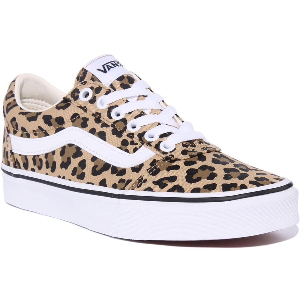 Women’s Vans “Ward Trainer” sneakers Excellent condition